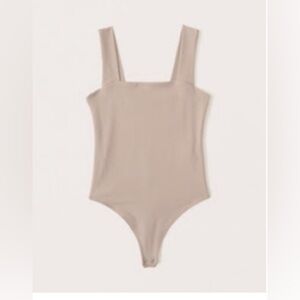 NWT A&F Double-Layered Seamless Fabric Squareneck Bodysuit BROWN - MEDIUM